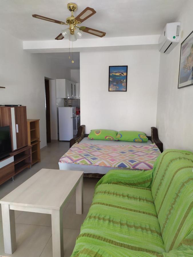 Apartmani Vjeko Vir Extérieur photo